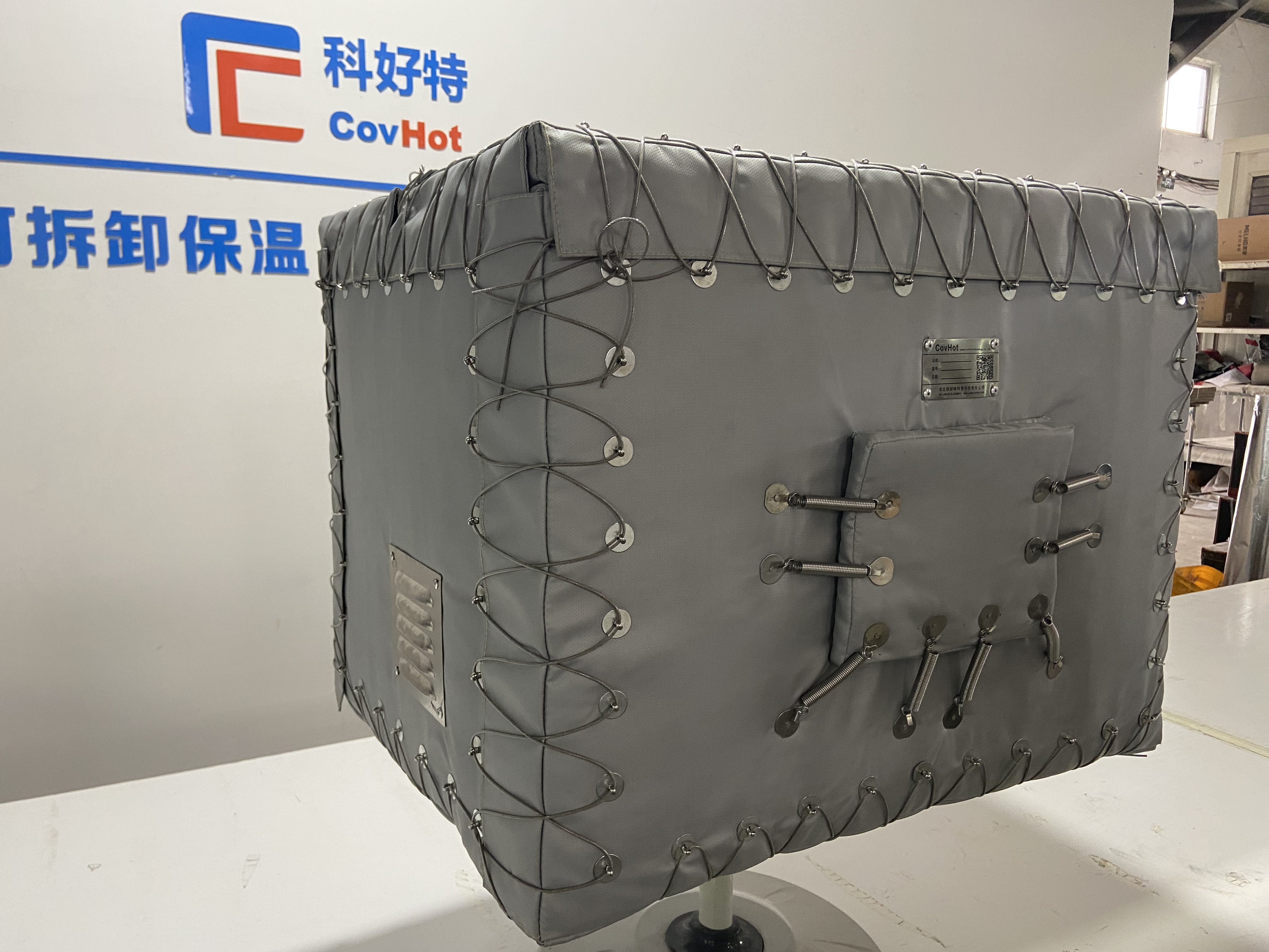 執(zhí)行器防火罩保障石化生產(chǎn)安全的一道防線(xiàn)